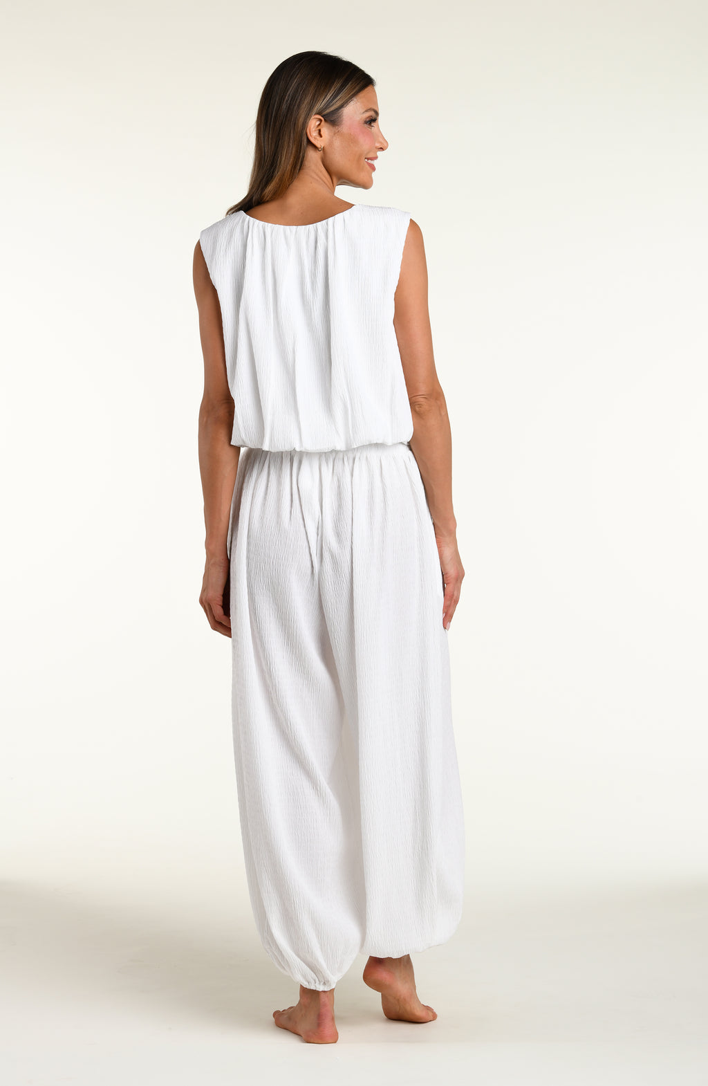 La Blanca Puckered Up Sleeveless Top - White