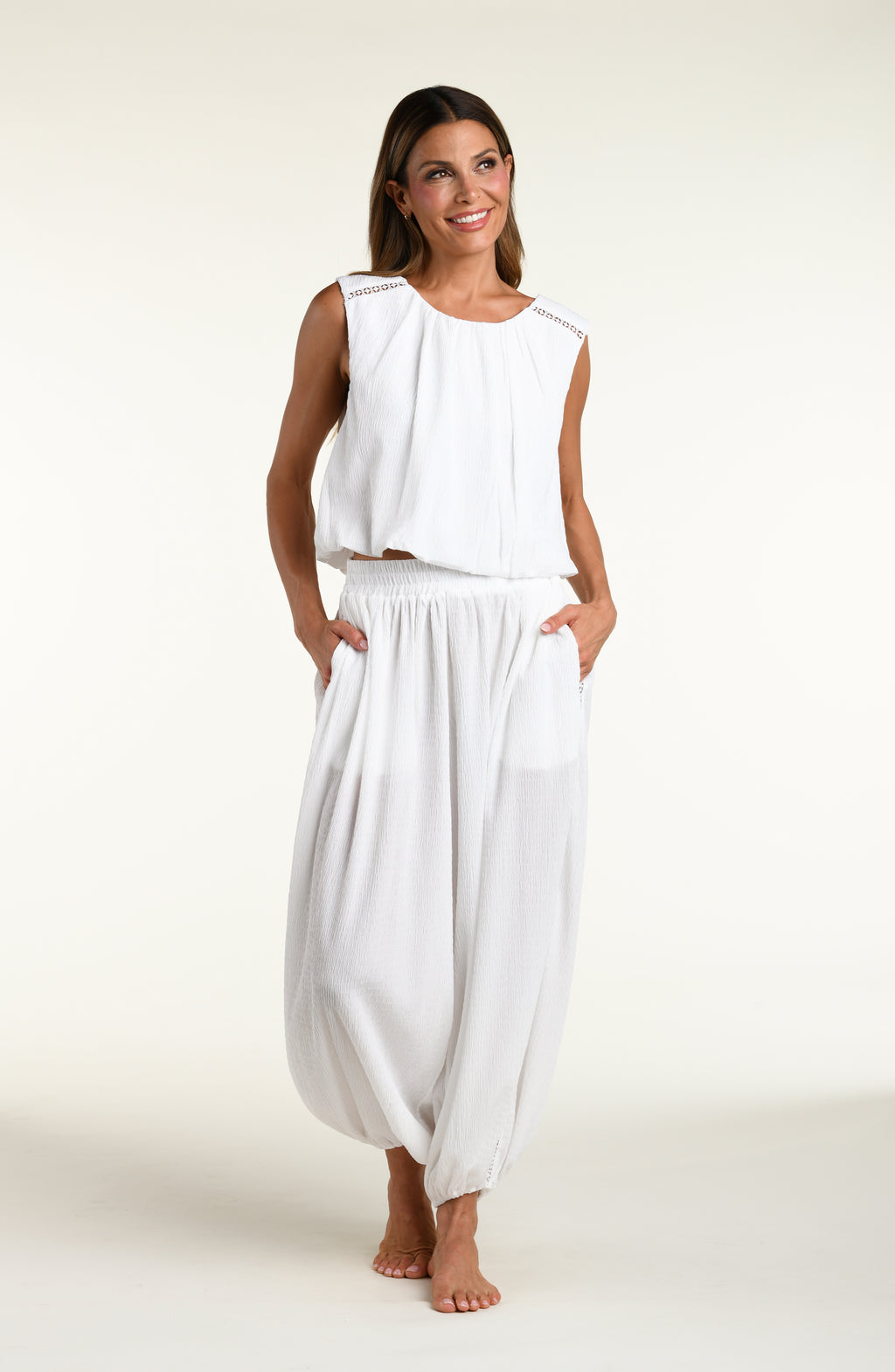 La Blanca Puckered Up Sleeveless Top - White