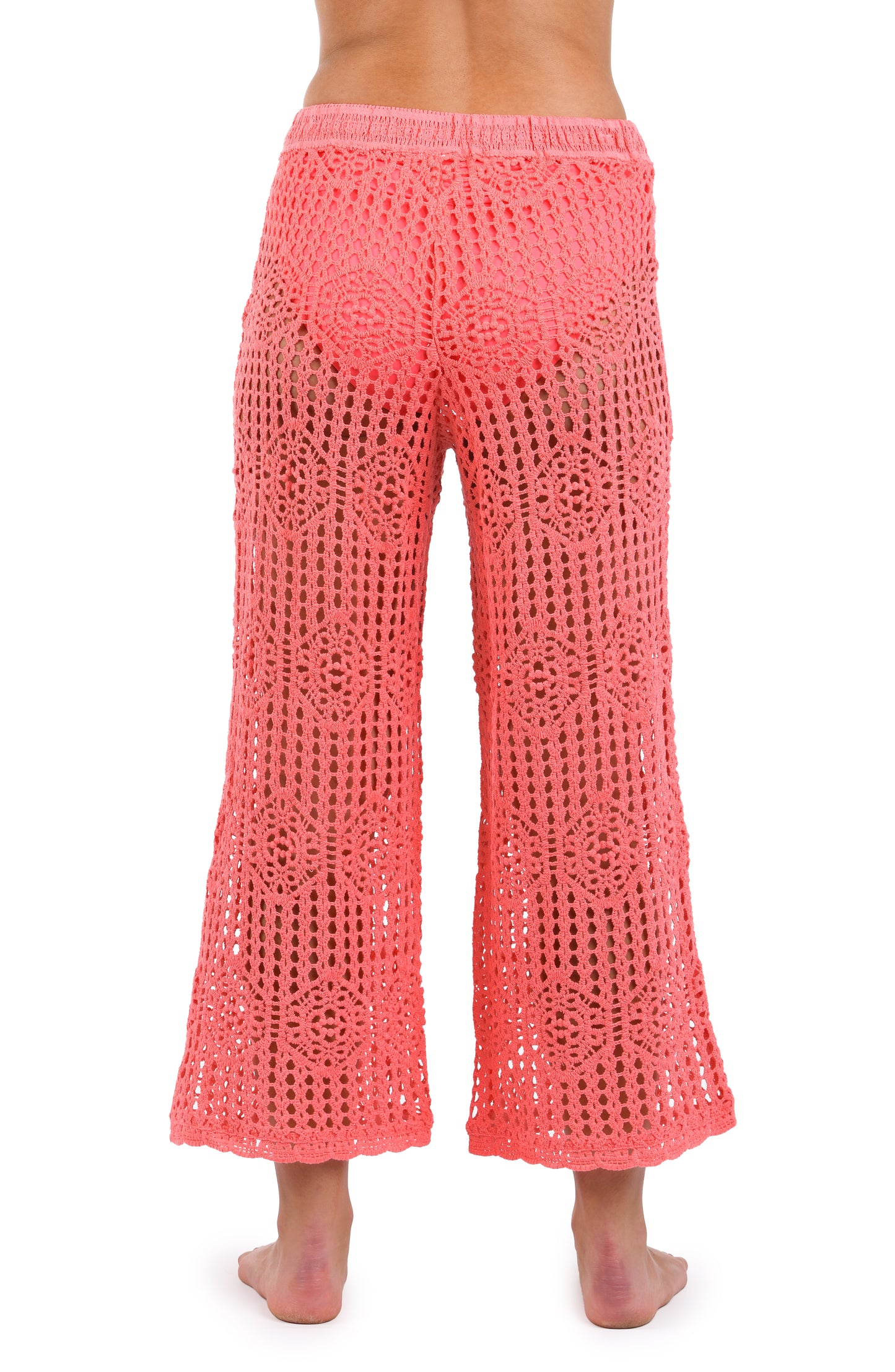 Back image of model wearing the Waverly Covers Cropped Pant (Unlined) in Coral Reef.