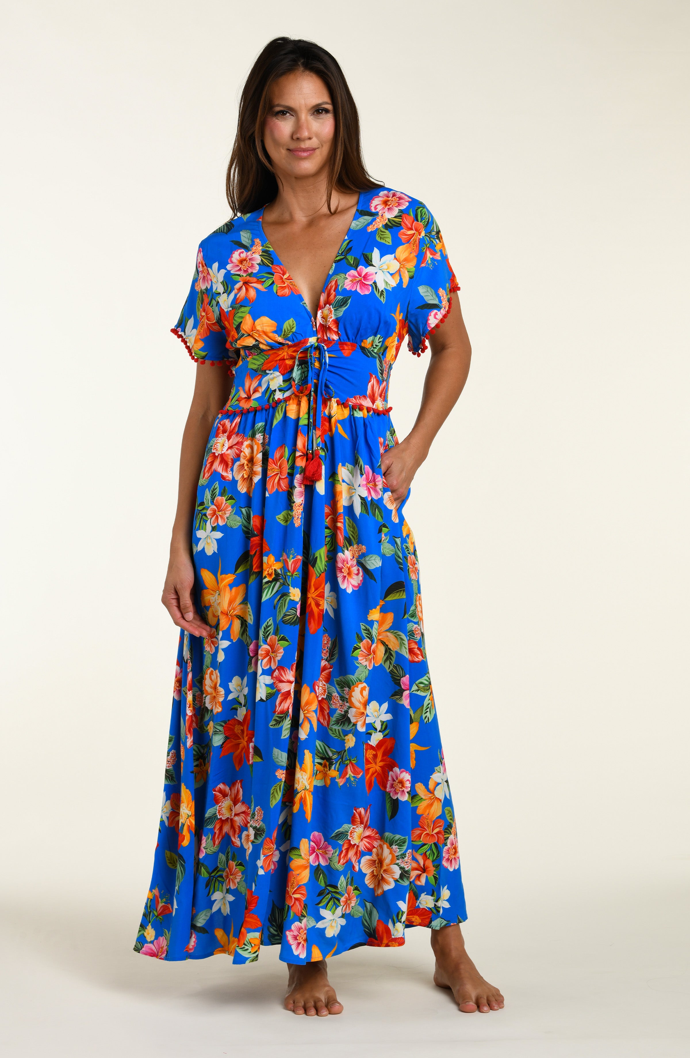 Modern Oasis V-Neck Maxi Dress - M / Multi Modern Oasis V-Neck Maxi Dress - M / Multi