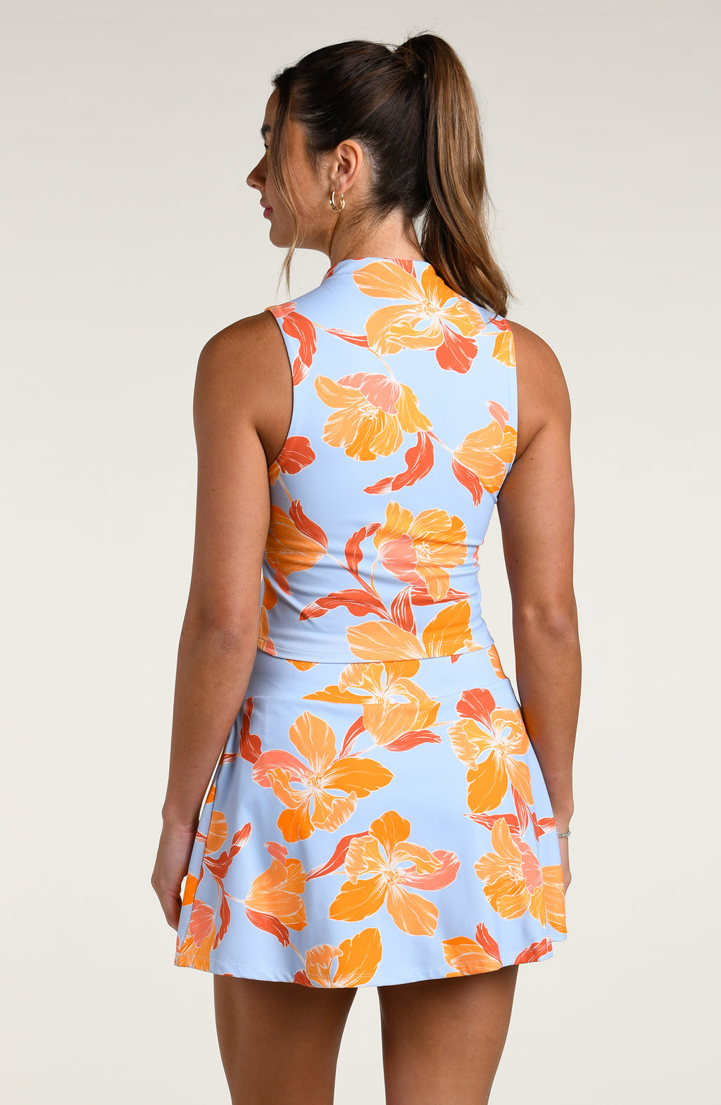 Sport Outline Floral Sleeveless Top