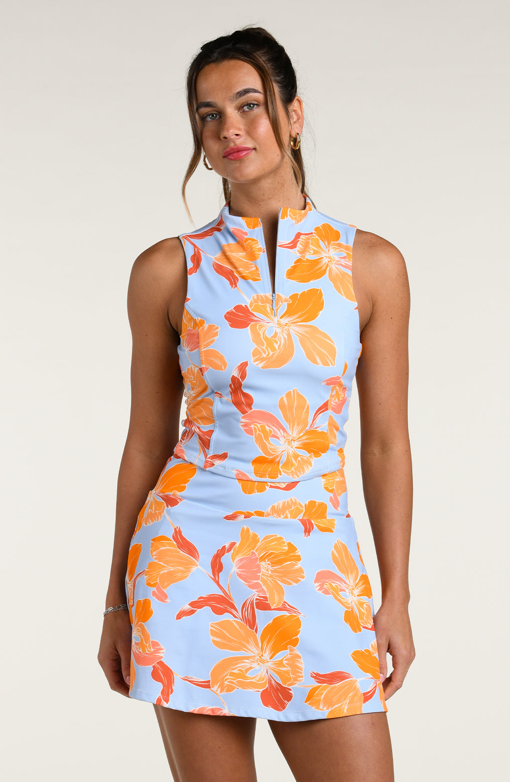 Sport Outline Floral Sleeveless Top
