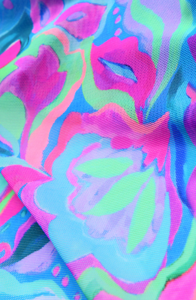 Detail image of the Sunshine 79 Swirltopia cover-up fabric.