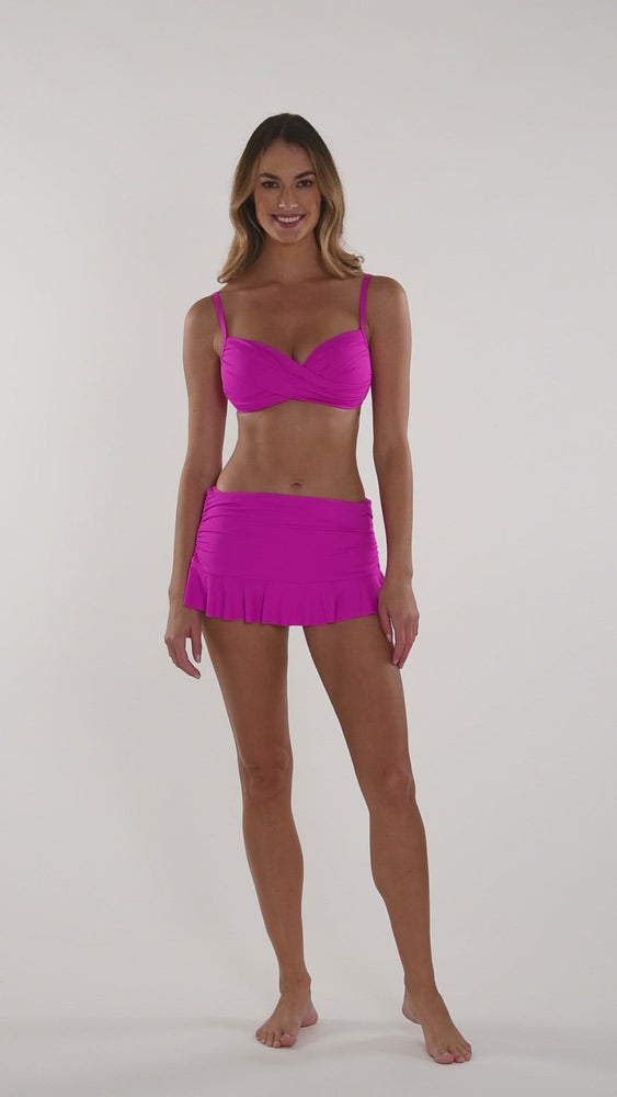 
            
                Load and play video in Gallery viewer, Island Goddess Twist Front Crossback Top - Orchid
            
        
