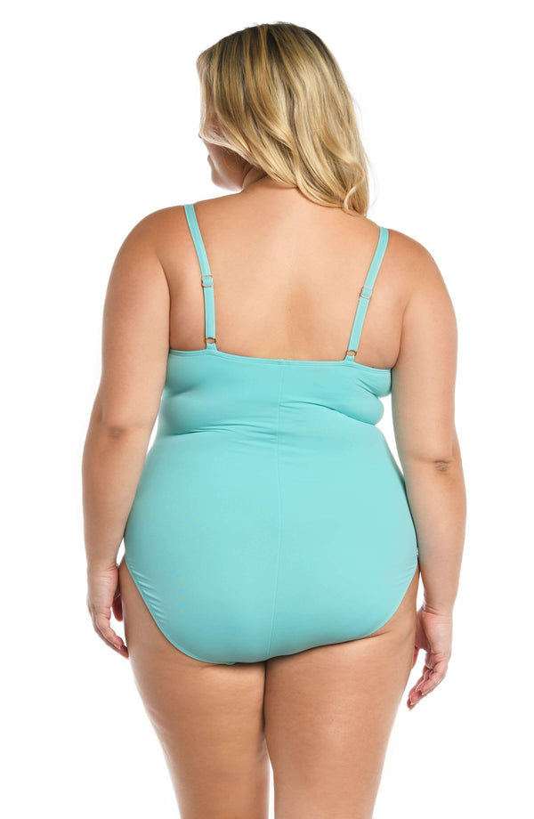 Plus-Size-Back-Image